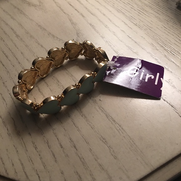 Heart Bracelet - Picture 2 of 2